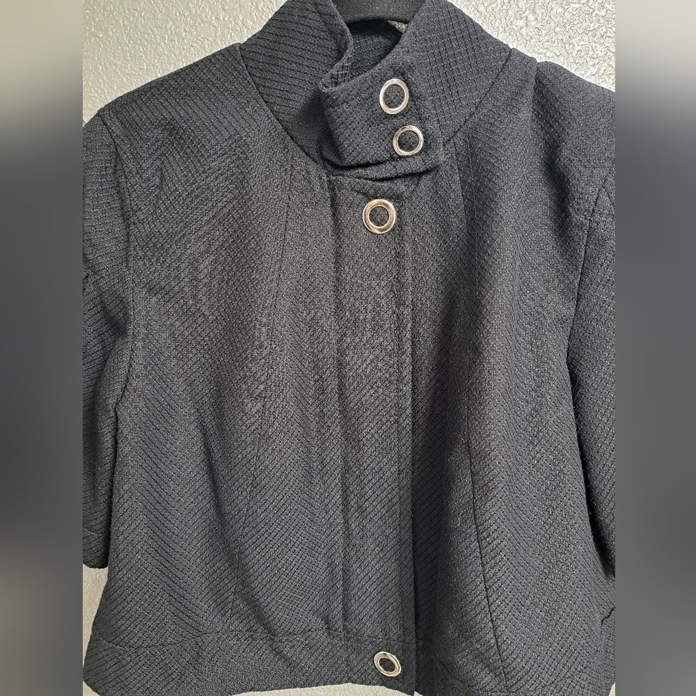 apt 9 Black Textured Cropped Zip Up Jacket Size M - Picture 10 of 13